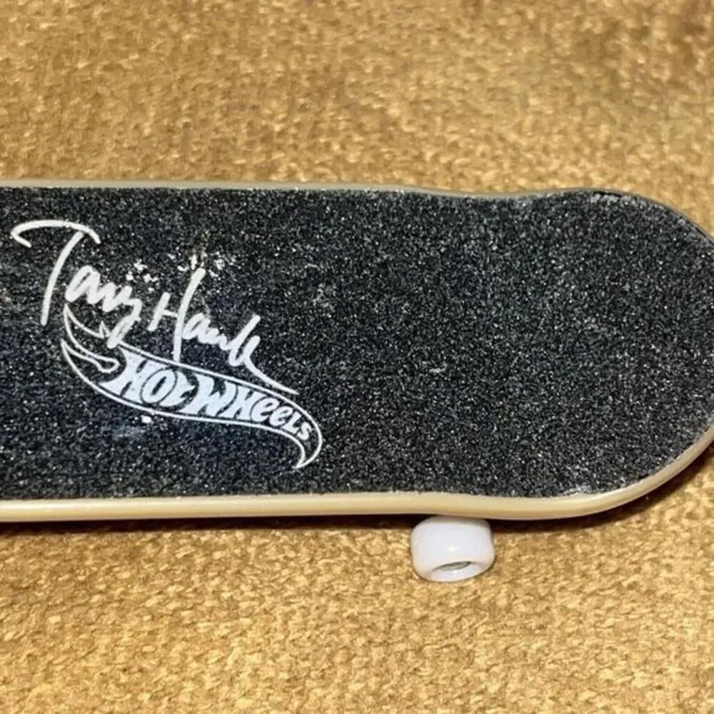 Tony Hawk Birdhouse Tech Deck Hand Board 4